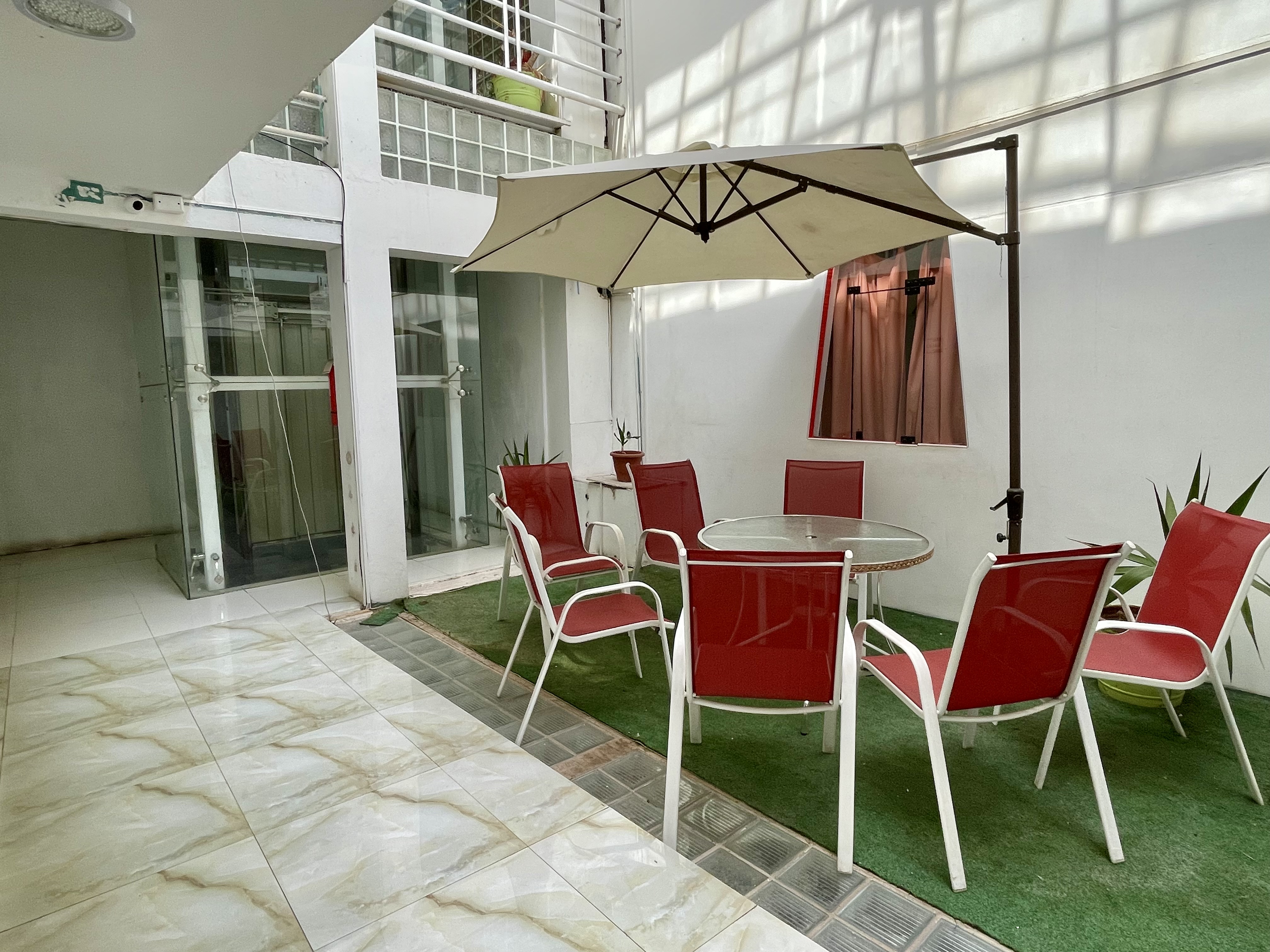 placeholder image-sq